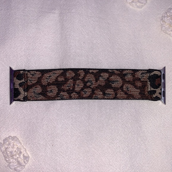 Leopard Elastic Nylon Apple Watch Band - Picture 4 of 5